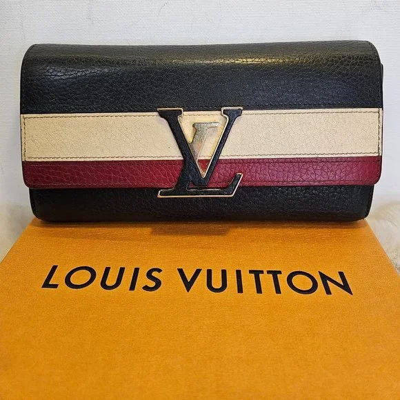 LV Portefeuille Capucines Long wallet - Picture 1 of 16